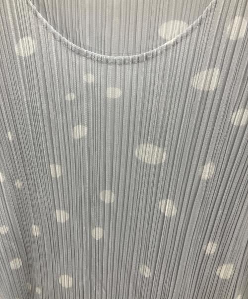PLEATS PLEASE（プリーツプリーズ）PLEATS PLEASE (プリーツプリーズ) ノースリーブ・キャミソールワンピース グレー サイズ:4の古着・服飾アイテム
