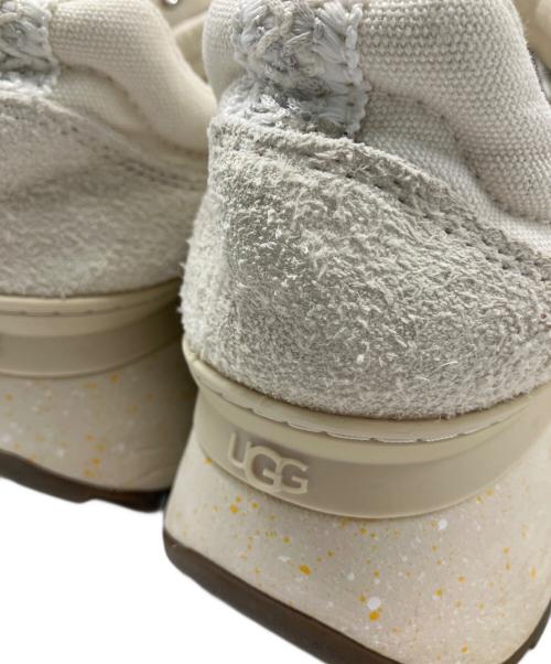 UGG（アグ）UGG (アグ) UGG スニーカー ベージュ サイズ:23.5ｃｍの古着・服飾アイテム