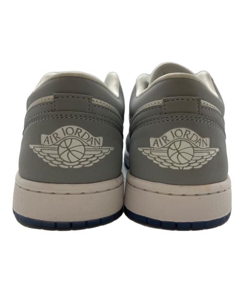 NIKE（ナイキ）NIKE (ナイキ) AIR JORDAN 1 LOW ホワイト×グレー サイズ:27の古着・服飾アイテム
