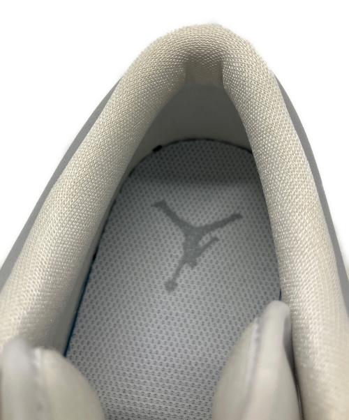 NIKE（ナイキ）NIKE (ナイキ) AIR JORDAN 1 LOW ホワイト×グレー サイズ:27の古着・服飾アイテム