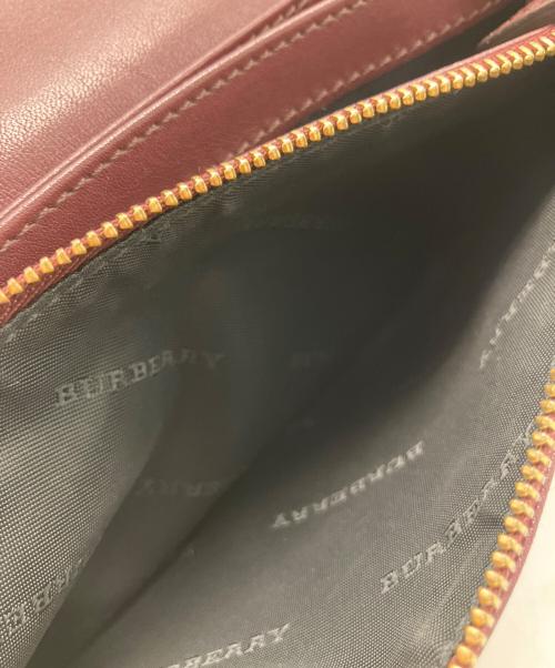 BURBERRY（バーバリー）BURBERRY (バーバリー) BURBERRY　長財布 ワインレッド×ベージュの古着・服飾アイテム
