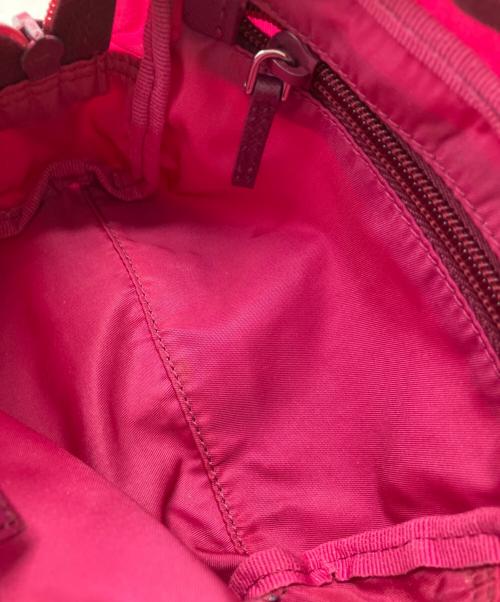 PRADA（プラダ）PRADA (プラダ) PRADA　ポーチ ショッキングピンクの古着・服飾アイテム