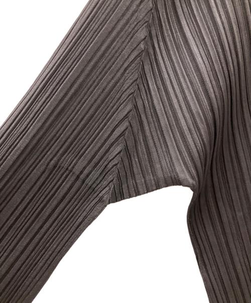 PLEATS PLEASE（プリーツプリーズ）PLEATS PLEASE (プリーツプリーズ) PLEATS PLEASE　長袖カットソー ブラック サイズ:4の古着・服飾アイテム