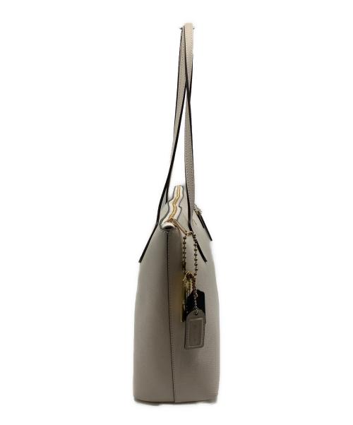 COACH（コーチ）COACH (コーチ) COACH トートバッグ アイボリーの古着・服飾アイテム