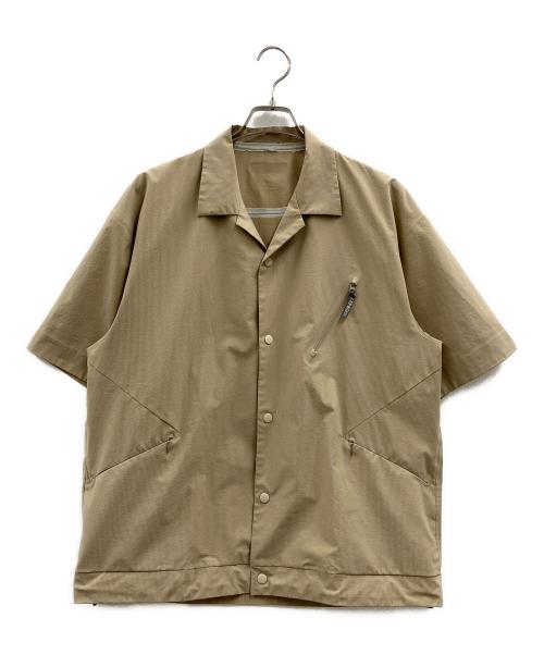 GRAMICCI（グラミチ）GRAMICCI (グラミチ) 半袖シャツ ベージュ サイズ:Lの古着・服飾アイテム