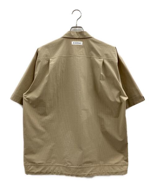 GRAMICCI（グラミチ）GRAMICCI (グラミチ) 半袖シャツ ベージュ サイズ:Lの古着・服飾アイテム
