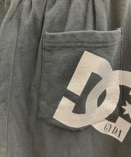 DC SHOE CO.USA（ディーシー シューコー ユーエスエー）DC SHOE CO.USA (ディーシー シューコー ユーエスエー) GYDA (ジェイダ) ダメージ加工スウェットパンツ ブラック サイズ:FREE 未使用品の古着・服飾アイテム