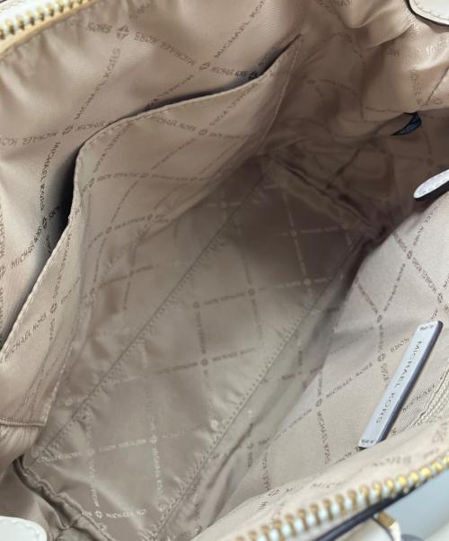 MICHAEL KORS（マイケルコース）MICHAEL KORS (マイケルコース) MICHAEL KORS　ショルダーバッグ ホワイトの古着・服飾アイテム