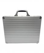 RIMOWAリモワ）の古着「アタッシュケース」｜シルバー