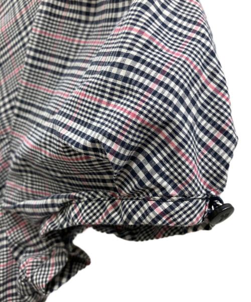 BURBERRY BLUE LABEL（バーバリー ブルー レーベル）BURBERRY BLUE LABEL (バーバリー ブルー レーベル) BURBERRY BLUE LABEL　半袖ブラウス ブラック サイズ:38の古着・服飾アイテム