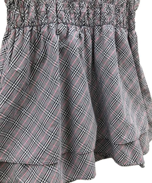 BURBERRY BLUE LABEL（バーバリー ブルー レーベル）BURBERRY BLUE LABEL (バーバリー ブルー レーベル) BURBERRY BLUE LABEL　半袖ブラウス ブラック サイズ:38の古着・服飾アイテム