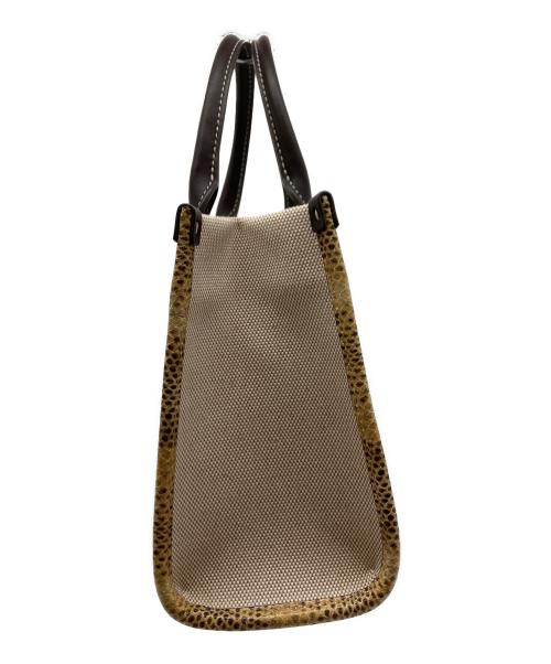 TORY BURCH（トリーバーチ）TORY BURCH (トリーバーチ) Blake Canvas Embossed Small ベージュの古着・服飾アイテム