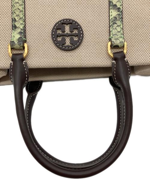 TORY BURCH（トリーバーチ）TORY BURCH (トリーバーチ) Blake Canvas Embossed Small ベージュの古着・服飾アイテム
