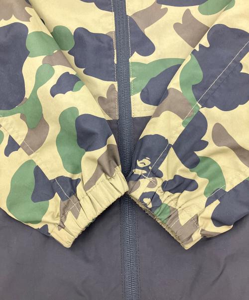 A BATHING APE（アベイシングエイプ）A BATHING APE (アベイシングエイプ) マウンテンパーカー オリーブ サイズ:Mの古着・服飾アイテム