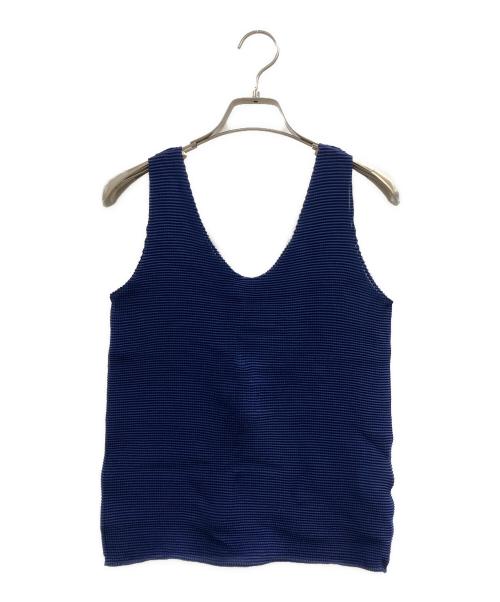 me ISSEY MIYAKE（ミーイッセイ ミヤケ）me ISSEY MIYAKE (ミーイッセイ ミヤケ) ボックスプリーツノースリーブカットソー ネイビー サイズ:FREEの古着・服飾アイテム