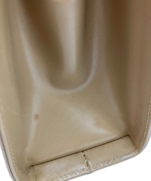 Salvatore Ferragamo（サルヴァトーレ フェラガモ）Salvatore Ferragamo (サルヴァトーレ フェラガモ) Salvatore Ferragamo　チェーンショルダーバッグ ベージュの古着・服飾アイテム