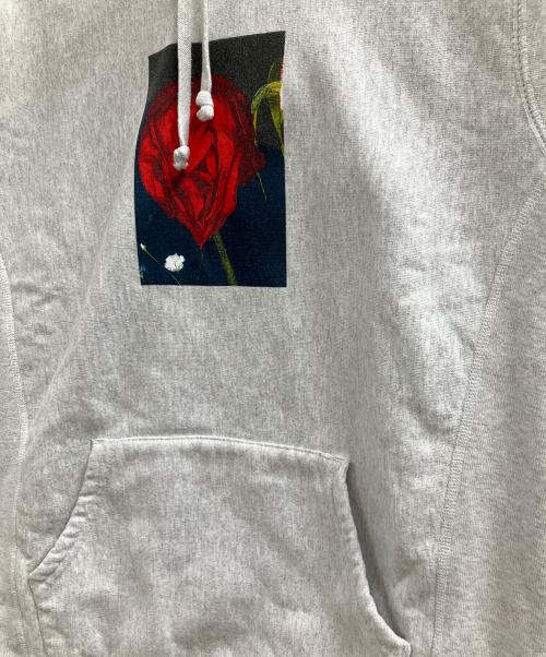SUPREME（シュプリーム）Supreme (シュプリーム) Araki Rose Hooded Sweatshirt ライトグレー サイズ:Sの古着・服飾アイテム