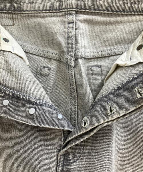 LEVI'S（リーバイス）LEVI'S (リーバイス) 501デニムパンツ グレー サイズ:W32の古着・服飾アイテム
