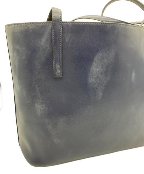 Salvatore Ferragamo（サルヴァトーレ フェラガモ）Salvatore Ferragamo (サルヴァトーレ フェラガモ) Salvatore Ferragamo　トートバッグ ネイビーの古着・服飾アイテム