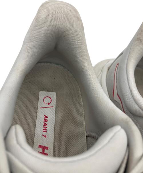 HOKAONEONE（ホカオネオネ）HOKAONEONE (ホカオネオネ) HOKAONEONE　スニーカー ライトグレー サイズ:23ｃｍの古着・服飾アイテム