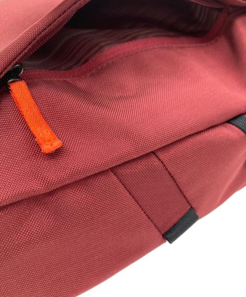 ARC'TERYX（アークテリクス）ARC'TERYX (アークテリクス) ARC'TERYX ショルダーバッグ ワインレッドの古着・服飾アイテム