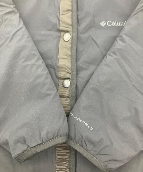 Columbia（コロンビア）Columbia (コロンビア) リバーシブルジャケット ブラック×ベージュ サイズ:Lの古着・服飾アイテム