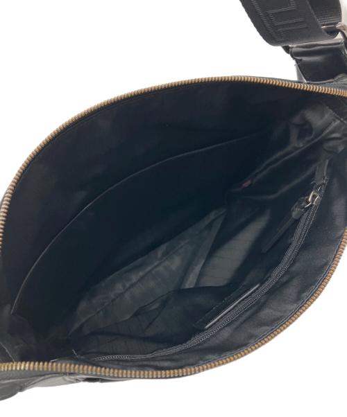 TUMI（トゥミ）TUMI (トゥミ) TUMI　ショルダーバッグ ブラックの古着・服飾アイテム