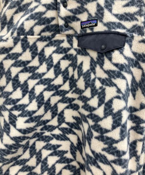 Patagonia（パタゴニア）Patagonia (パタゴニア) シンチラ・スナップT ホワイト×ネイビー サイズ:Sの古着・服飾アイテム