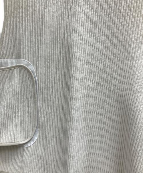meanswhile（ミーンズワイル）meanswhile (ミーンズワイル) Uneven Fabric Conditioning Vest アイボリー サイズ:3の古着・服飾アイテム