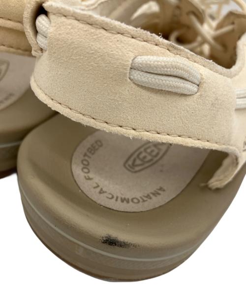 KEEN（キーン）KEEN (キーン) KEEN　サンダル ベージュ サイズ:26㎝の古着・服飾アイテム