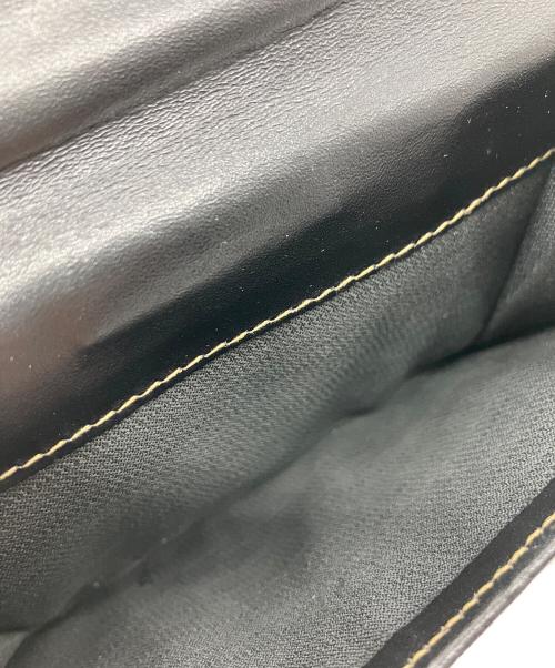 FENDI（フェンディ）FENDI (フェンディ) FENDI　2つ折り財布 ベージュの古着・服飾アイテム