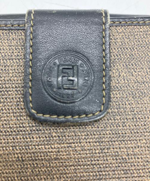FENDI（フェンディ）FENDI (フェンディ) FENDI　2つ折り財布 ベージュの古着・服飾アイテム