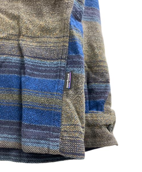 Patagonia（パタゴニア）Patagonia (パタゴニア) 長袖シャツ グレー×ブルー サイズ:Mの古着・服飾アイテム