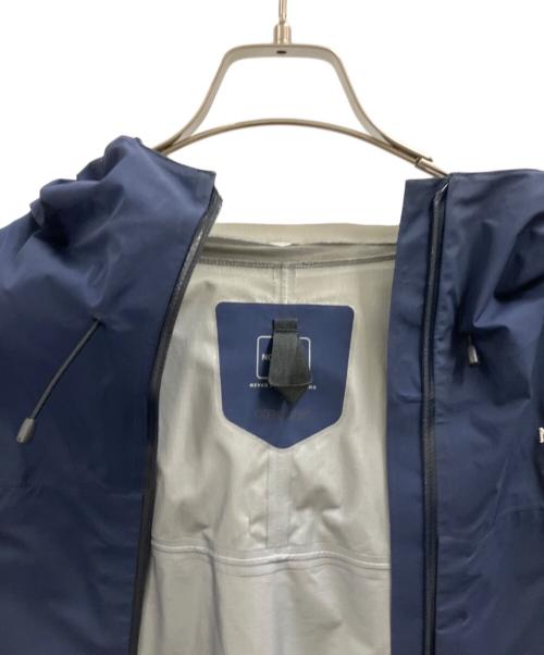 THE NORTH FACE（ザ ノース フェイス）THE NORTH FACE (ザ ノース フェイス) THE NORTH FACE　ナイロンジャケット ネイビー サイズ:Lの古着・服飾アイテム