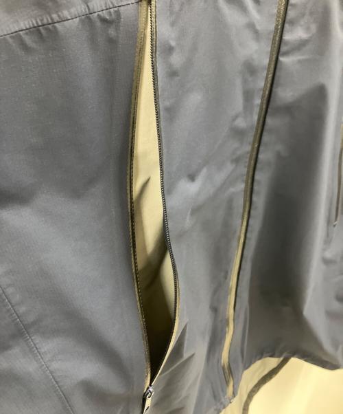 THE NORTH FACE（ザ ノース フェイス）THE NORTH FACE (ザ ノース フェイス) THE NORTH FACE　ナイロンジャケット ネイビー サイズ:Lの古着・服飾アイテム