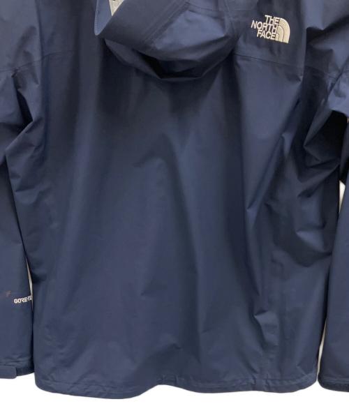 THE NORTH FACE（ザ ノース フェイス）THE NORTH FACE (ザ ノース フェイス) THE NORTH FACE　ナイロンジャケット ネイビー サイズ:Lの古着・服飾アイテム