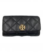 TORY BURCHトリーバーチ）の古着「TORY BURCH　チェーンショルダーウォレット」｜ブラック