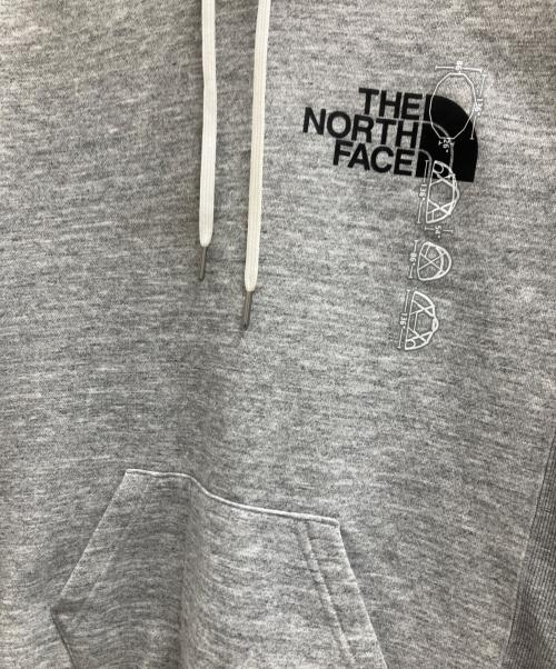 THE NORTH FACE（ザ ノース フェイス）THE NORTH FACE (ザ ノース フェイス) Back Half Dome Hoodie グレー サイズ:Mの古着・服飾アイテム