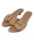 Yves Saint Laurentイヴサンローラン）の古着「サンダル」｜ベージュ