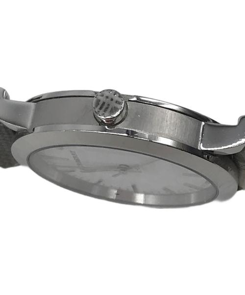 BURBERRY（バーバリー）BURBERRY (バーバリー) デジタルウォッチの古着・服飾アイテム