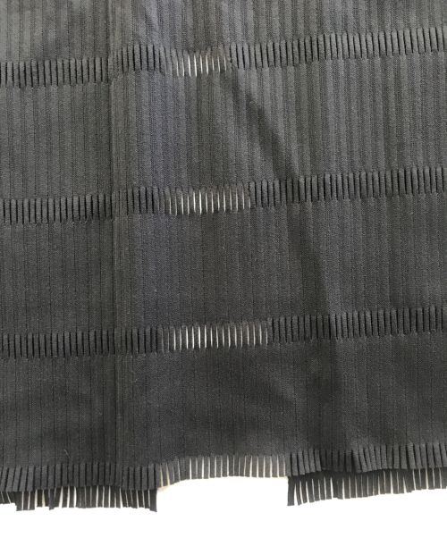 ISSEY MIYAKE（イッセイミヤケ）ISSEY MIYAKE (イッセイミヤケ) パンチング切替スカート ブラック サイズ:5の古着・服飾アイテム