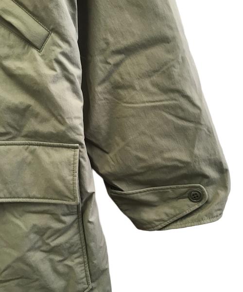 BEAMS PILGRIM SURF+SUPPLY（ビームス ピルグリム サーフ+サプライ）BEAMS Pilgrim Surf+Supply (ビームス ピルグリム サーフ+サプライ) リバーシブルコート ベージュ×カーキ サイズ:Lの古着・服飾アイテム