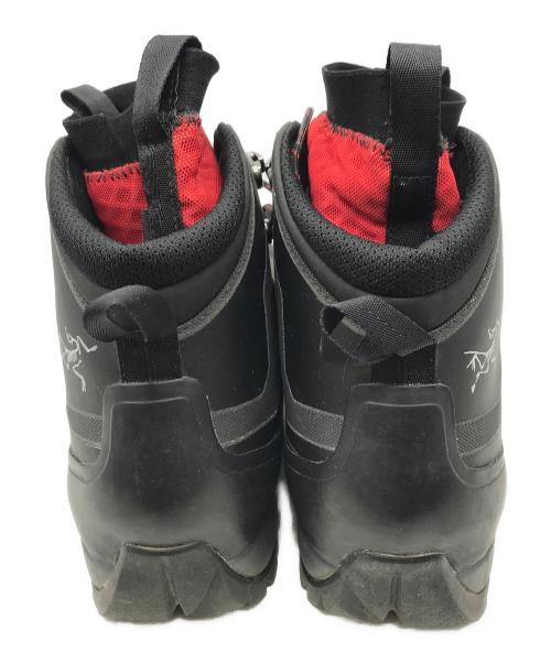 ARC'TERYX（アークテリクス）ARC'TERYX (アークテリクス) トレッキングシューズ ブラック サイズ:27.5の古着・服飾アイテム