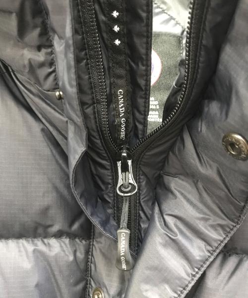 CANADA GOOSE（カナダグース）CANADA GOOSE (カナダグース) ダウンジャケット ネイビー サイズ:XLの古着・服飾アイテム
