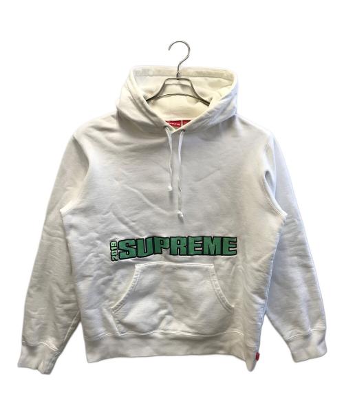 SUPREME（シュプリーム）Supreme (シュプリーム) プルオーバーパーカー ホワイト サイズ:Mの古着・服飾アイテム