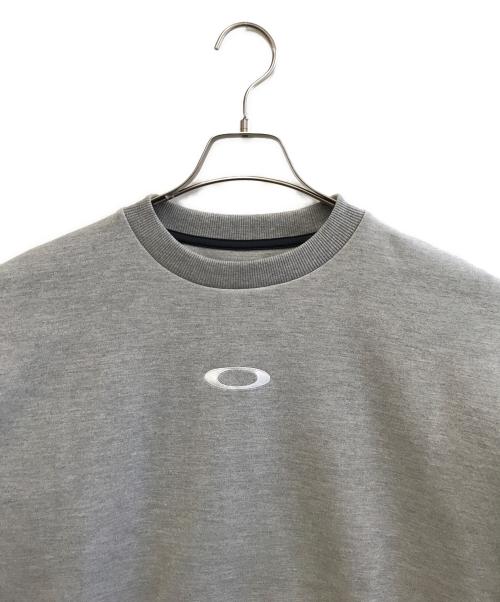 OAKLEY（オークリー）OAKLEY (オークリー) スウェット ライトグレー サイズ:JPN Mの古着・服飾アイテム