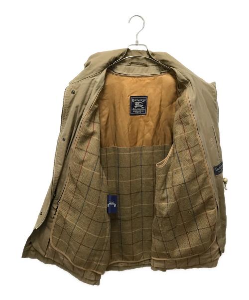 Burberry's（バーバリー）Burberry's (バーバリーズ) フーデッドコート ベージュ サイズ:A6の古着・服飾アイテム