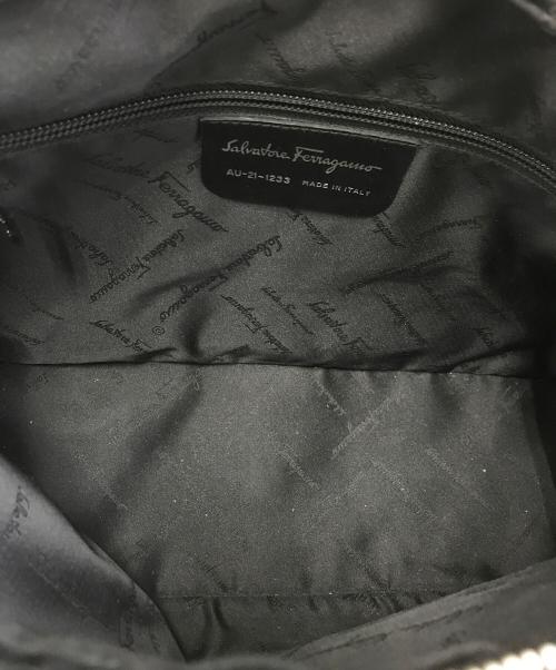 Salvatore Ferragamo（サルヴァトーレ フェラガモ）Salvatore Ferragamo (サルヴァトーレ フェラガモ) ハンドバッグ ブラックの古着・服飾アイテム