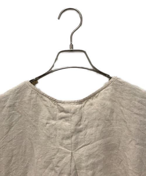 TSUHARU by samansa Mos2（ツハル バイ サマンサモスモス）TSUHARU by Samansa Mos2 (ツハル バイ サマンサモスモス) ワンピース ベージュ サイズ:FREE 未使用品の古着・服飾アイテム