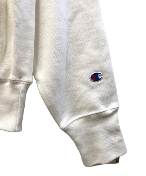 Champion REVERSE WEAVE（チャンピオン リバース ウィーブ）Champion REVERSE WEAVE (チャンピオン リバース ウィーブ) MoMA (モマ) プルオーバーパーカー ホワイト サイズ:Sの古着・服飾アイテム